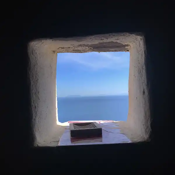 Uno sguardo da Alicudi